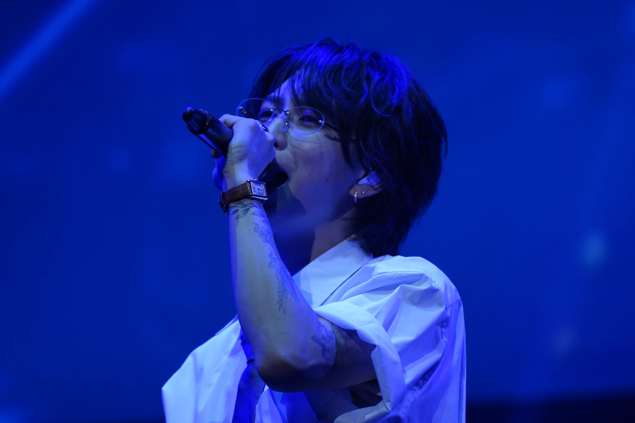 Stage performance at CROSS GENERATION LIVE 2026